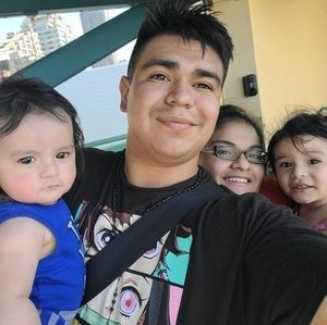 Meet your Posher, Antonia